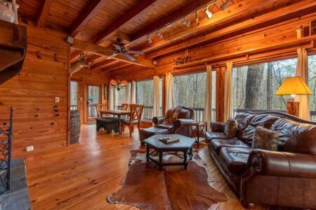Family Fun-Relax-Mtn View-Game Rm-Hottub Villa Blue Ridge Luaran gambar